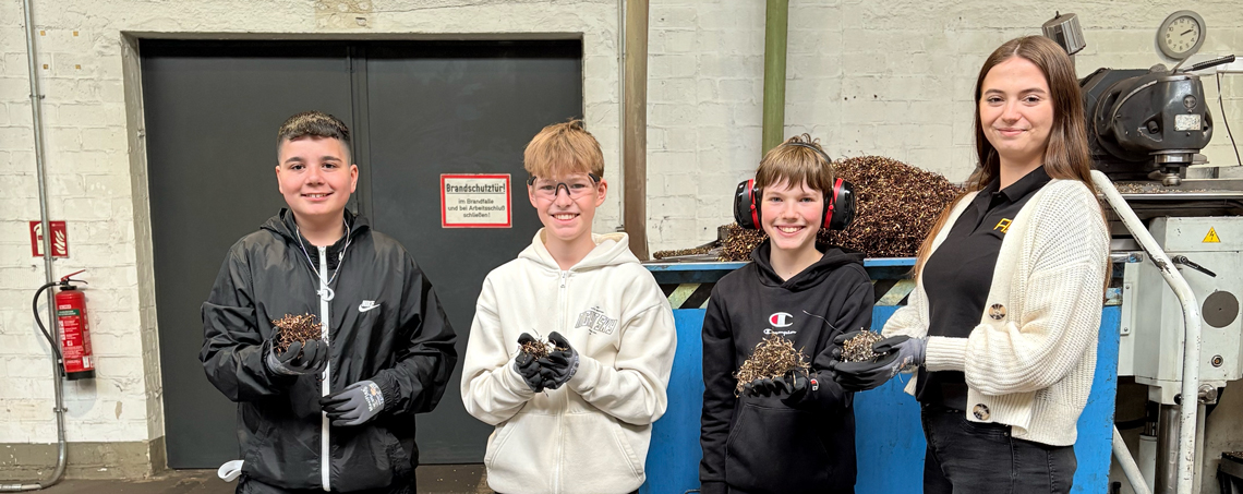 ABRAMS Industries Fertigung - Boys Day